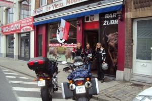 BRUKSELA, SIERPIEŃ 2010